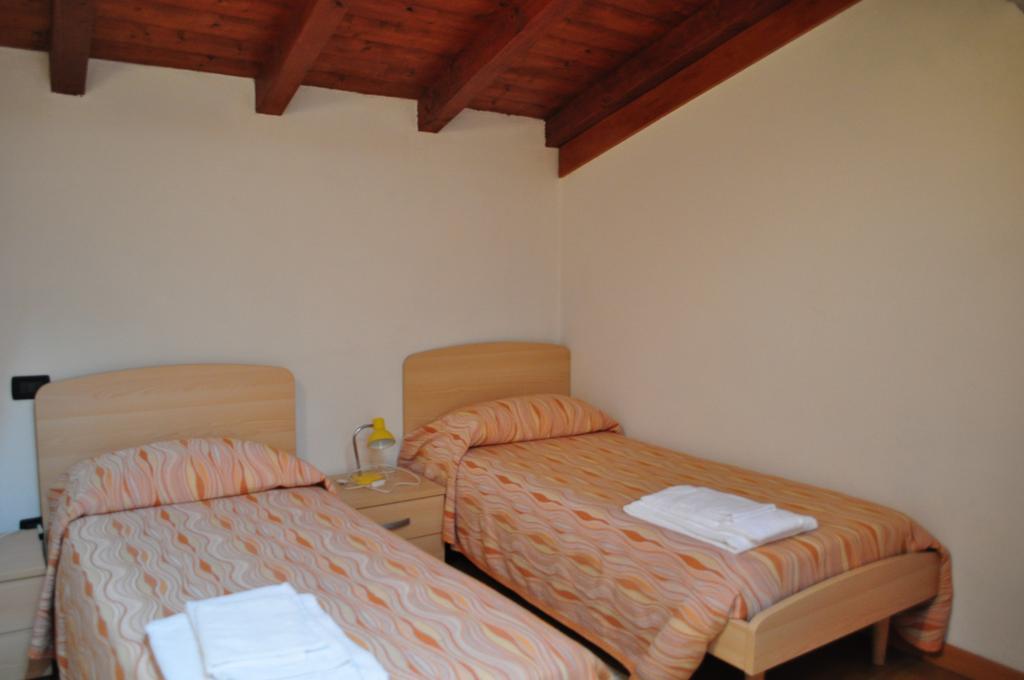 Bed and Breakfast Ai Vellutai Ala Zewnętrze zdjęcie